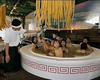 Ванны с лапшой рамен